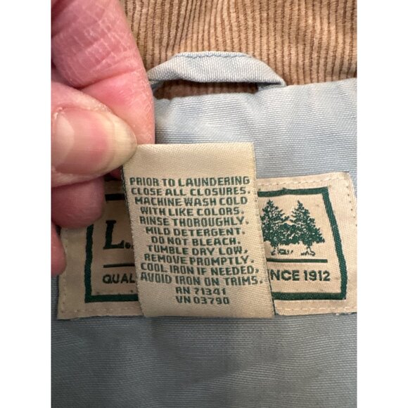 L.L. Bean Womens XL Reg Barn Utility Canvas Jacket W/ Corduroy Trim Pockets Ligh - Picture 7 of 13